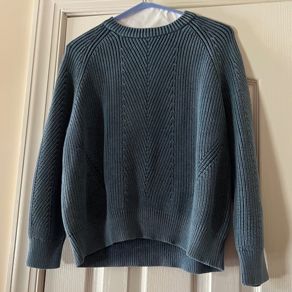 Demylee Chelsea Denim Blue Sweater Size Medium